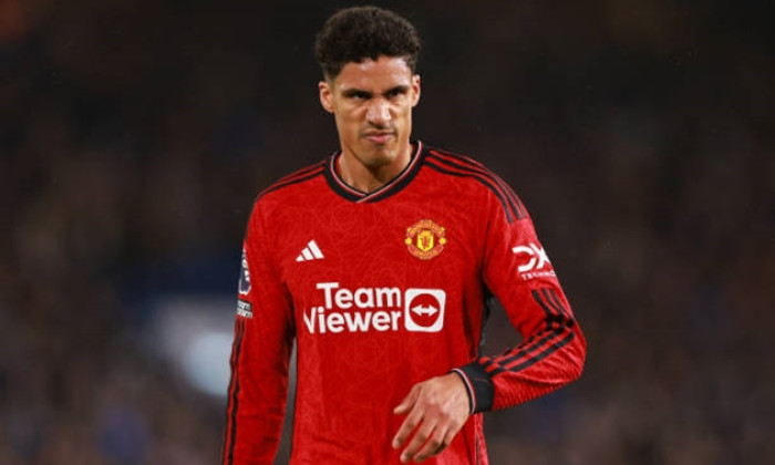 Raphael Varane nghỉ vài tuần vì chấn thương