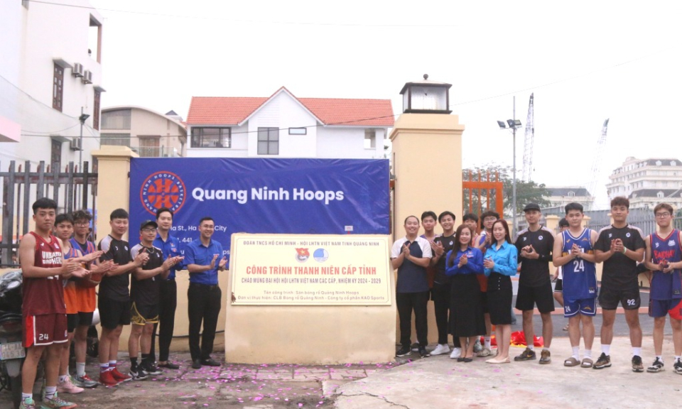 Gắn biển công trình thanh niên cấp tỉnh chào mừng Đại hội Hội LHTN Việt Nam