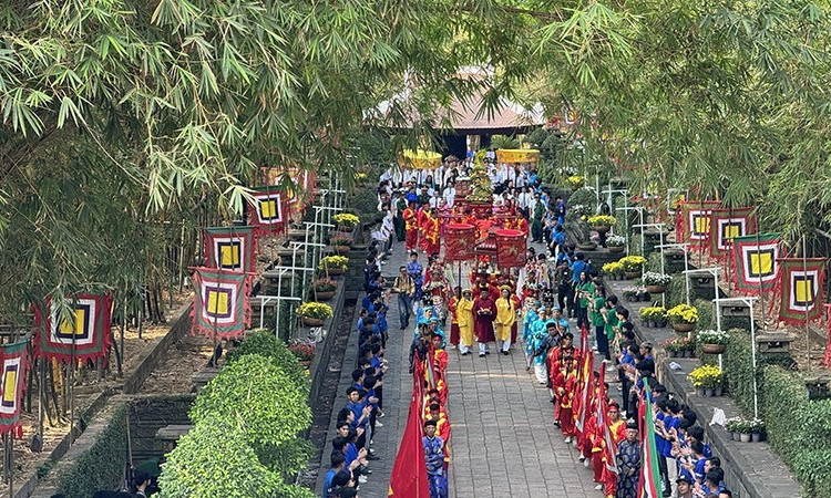 Activities held nationwide to commemorate Hung Kings