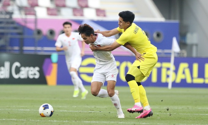 Việt Nam vào tứ kết U23 châu Á sớm một lượt