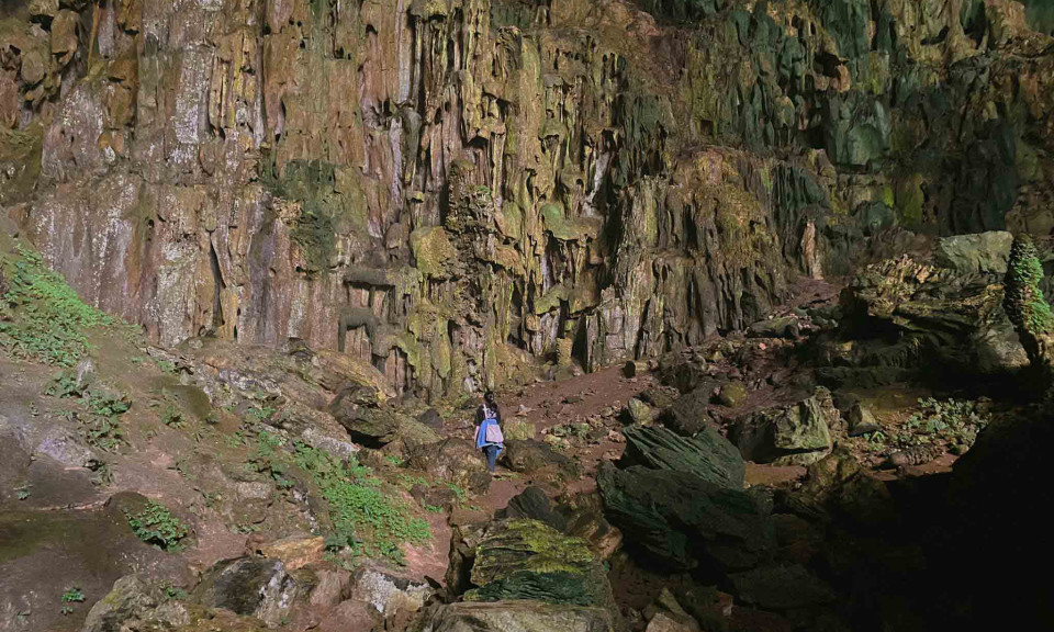 Khám phá hang Kho Mường ở miền núi Thanh Hóa