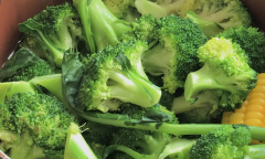 Lợi ích của bông cải xanh với sức khỏe xương