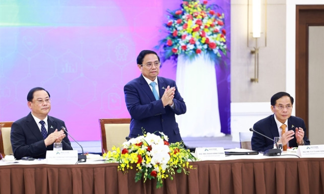 Vietnamese PM outlines three key breakthroughs for ASEAN's path to digital excellence