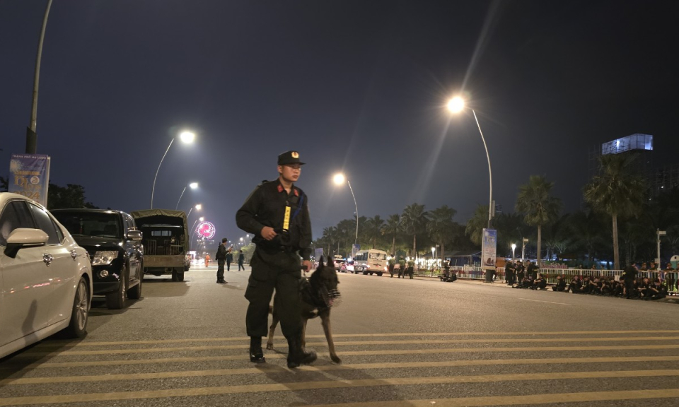 Cảnh sát cơ động dự bị chiến đấu đảm bảo ANTT tại Lễ hội Carnaval Hạ Long 2024