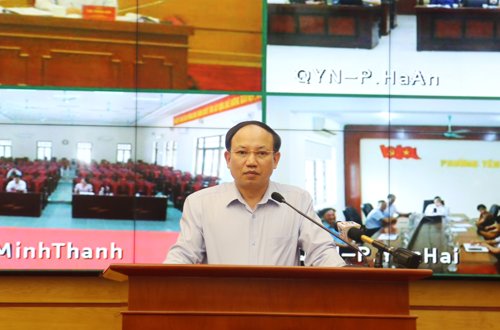 Đồng chí Nguyễn Xuân Ký, Ủy viên Trung ương Đảng, Bí thư Tỉnh ủy, Chủ tịch HĐND tỉnh, phát biểu chỉ đạo tại hội nghị.