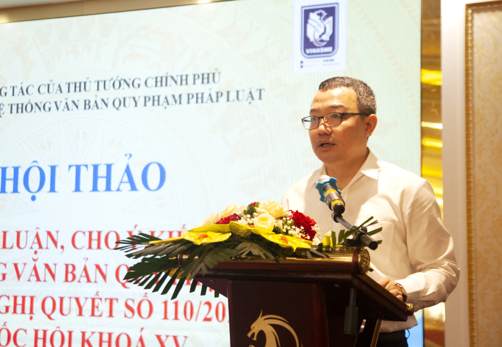 Ông Hồ Quang Huy, Cục trưởng Cục Kiểm tra văn bản quy phạm pháp luật, Bộ Tư pháp phát biểu tại Hội thảo