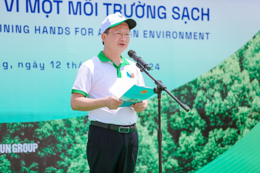 Đồng chí Cao Tường Huy, Phó Bí thư Tỉnh ủy, Chủ tịch UBND tỉnh phát biểu tại sự kiện.