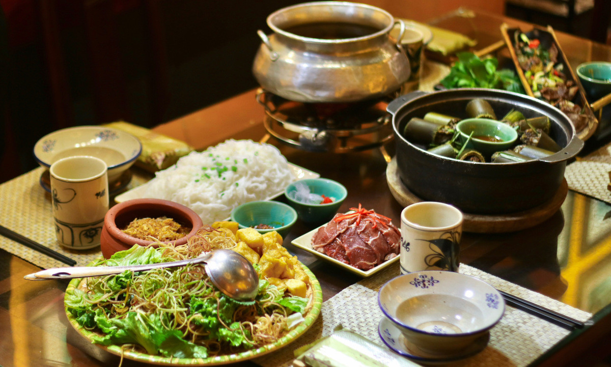 Hanoi's historic crab hotpot in a hidden alleyway