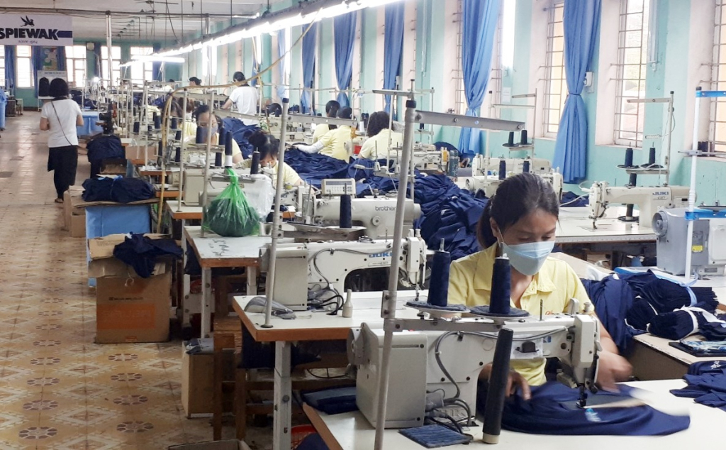 Công ty CP May Quảng Ninh là một trong những đơn vị nợ đọng BHXH kéo dài ảnh hưởng đến quyền lợi của hàng chục lao động.
