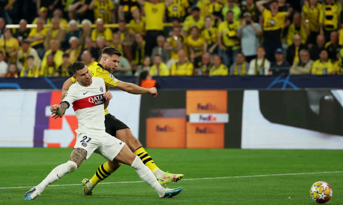 Dortmund quật ngã PSG ở Champions League