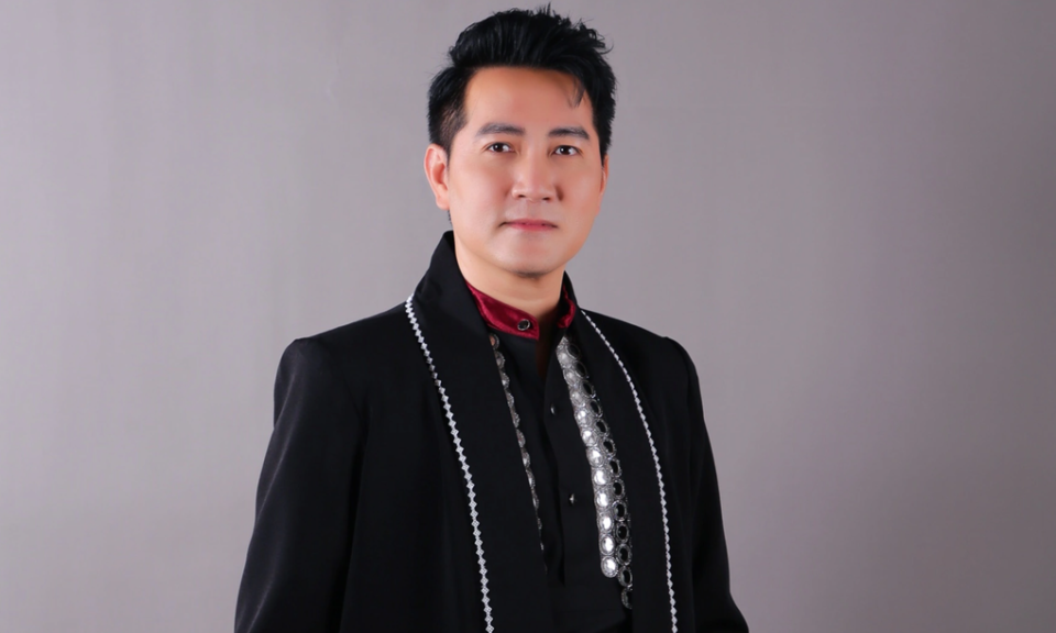 Ca sĩ Nguyễn Phi Hùng lên tiếng về tin đồn giới tính khi độc thân ở tuổi 47