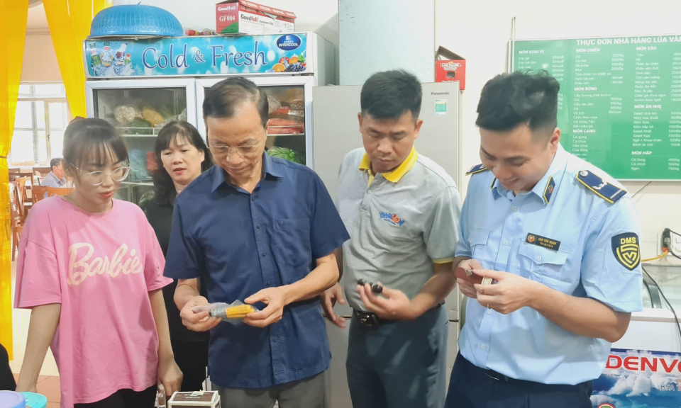 Đoàn liên ngành của tỉnh kiểm tra về ATTP tại huyện Hải Hà