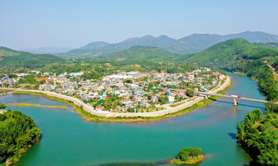 Bài 1: Xây dựng nông thôn mới nhìn từ cách làm của huyện Tiên Yên