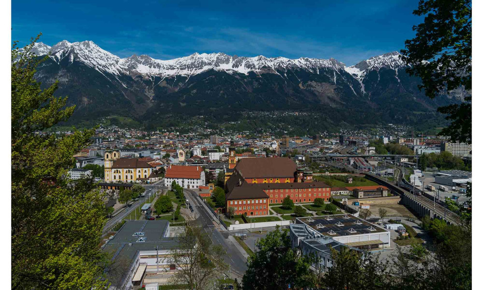 Đến Áo, khám phá thành phố Innsbruck nằm bên dãy Alps