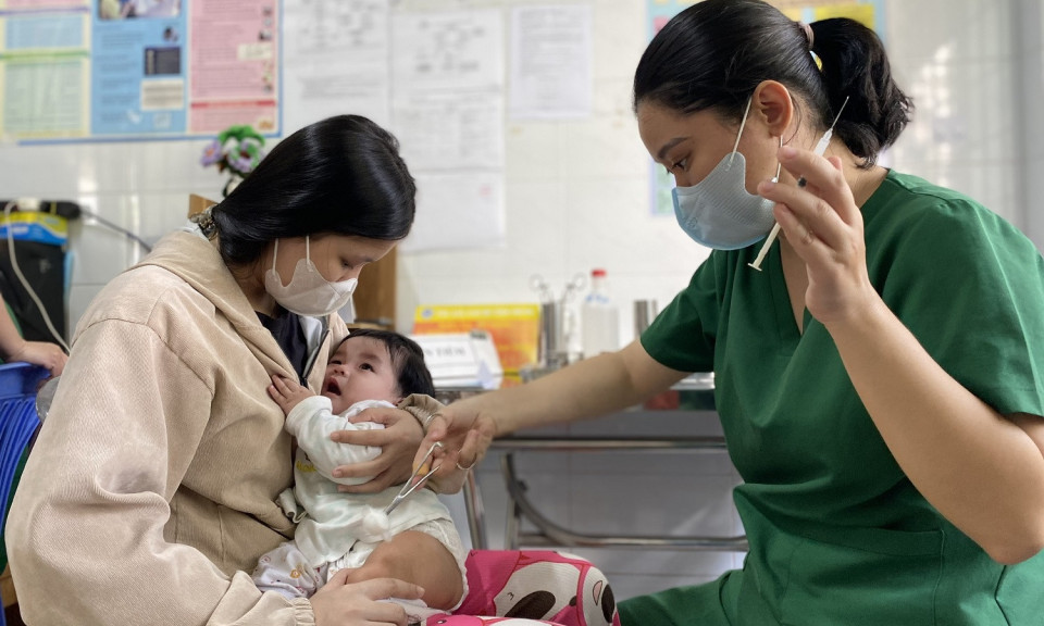 Bộ Y tế lần đầu cấp phép vắc-xin sốt xuất huyết, zona thần kinh
