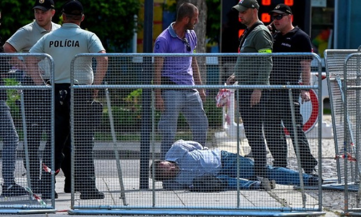 Thủ tướng Slovakia nguy kịch sau khi bị bắn nhiều phát đạn