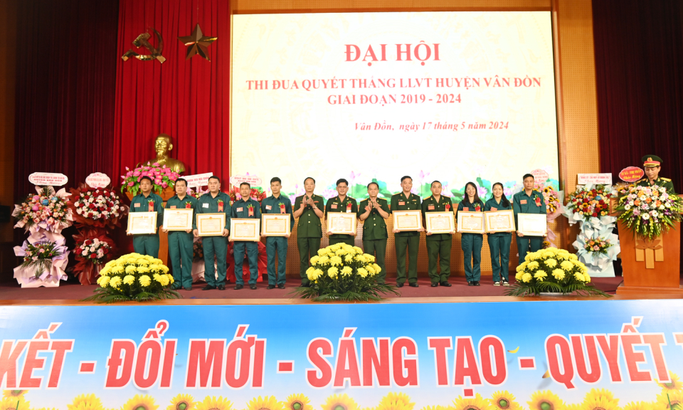 Đại hội Thi đua Quyết thắng lực lượng vũ trang huyện Vân Đồn giai đoạn 2019-2024