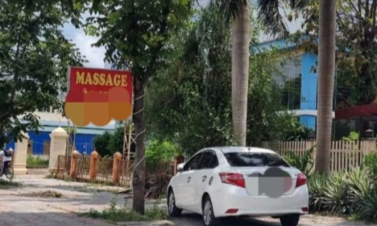 Phát hiện nhân viên bán dâm cho khách tại Quảng Trị, chủ cơ sở massage bị xử phạt nặng