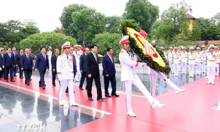 Lãnh đạo Đảng, Nhà nước viếng Chủ tịch Hồ Chí Minh nhân Ngày sinh của Người