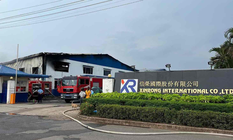 Cháy lớn tại công ty sản xuất giày dép ở Đồng Nai, 1 người bị bỏng nặng