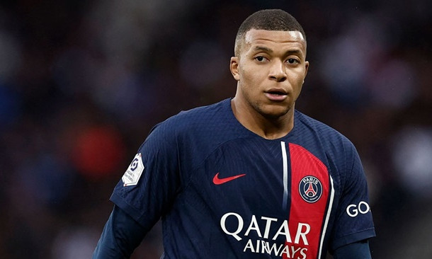 Mbappe có thể chia tay PSG sớm hơn dự tính