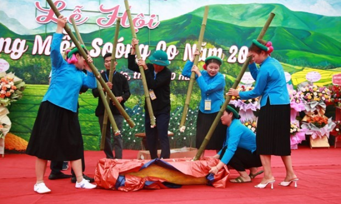Quang Ninh develops tourism from indigenous culture