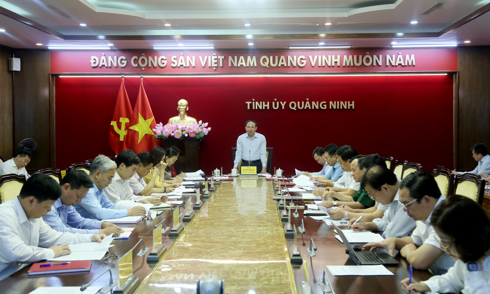 Hội nghị Ban Thường vụ Tỉnh ủy