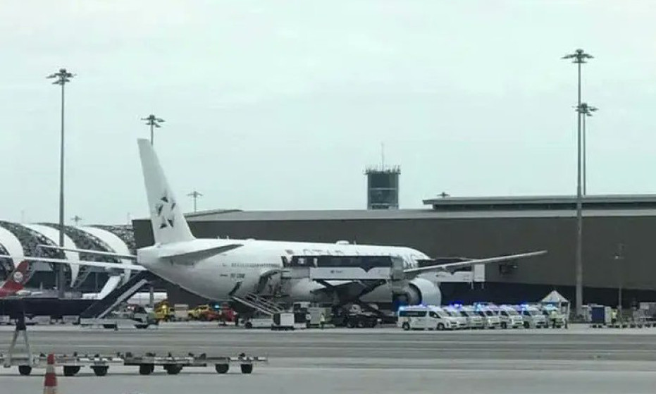 Máy bay Singapore Airlines hạ cánh khẩn ở Bangkok, hành khách Anh tử vong, 7 người nguy kịch