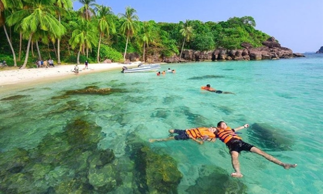 ‘Pearl Island’ Phú Quốc named “most affordable tropical destination”