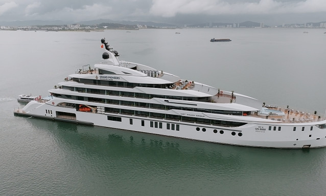 $20M cruise ship launches 3-day tour of Ha Long, Bai Tu Long bays
