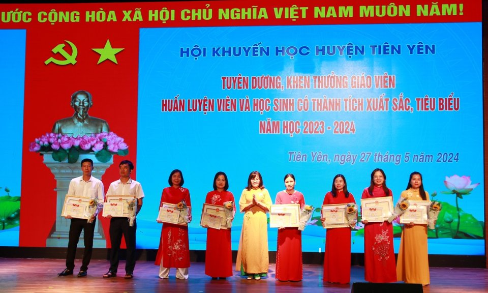 Tiên Yên: Tuyên dương, khen thưởng học sinh và giáo viên, huấn luyện viên có thành tích xuất sắc năm học 2023 – 2024