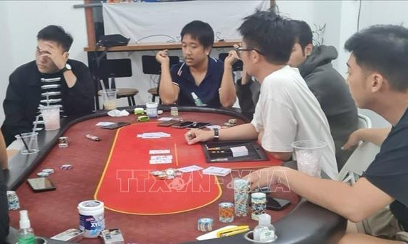 Triệt phá sòng bạc Poker ở quận Ninh Kiều