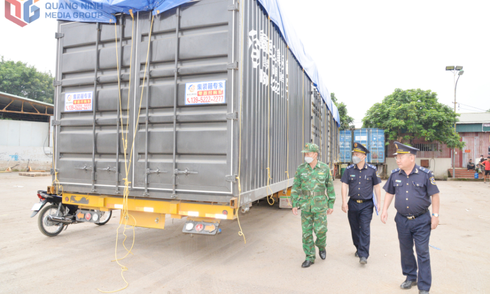 Phối hợp dựng “hàng rào thép” ngăn tội phạm từ cửa ngõ biên giới