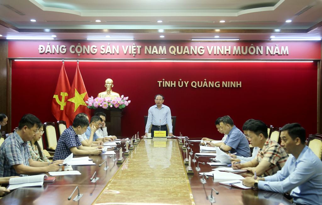 Đồng chí Nguyễn Xuân Ký, Ủy viên Trung ương Đảng, Bí thư Tỉnh ủy, Chủ tịch HĐND tỉnh, kết luận tại cuộc làm việc với Ủy ban Kiêm tra Tỉnh ủy.