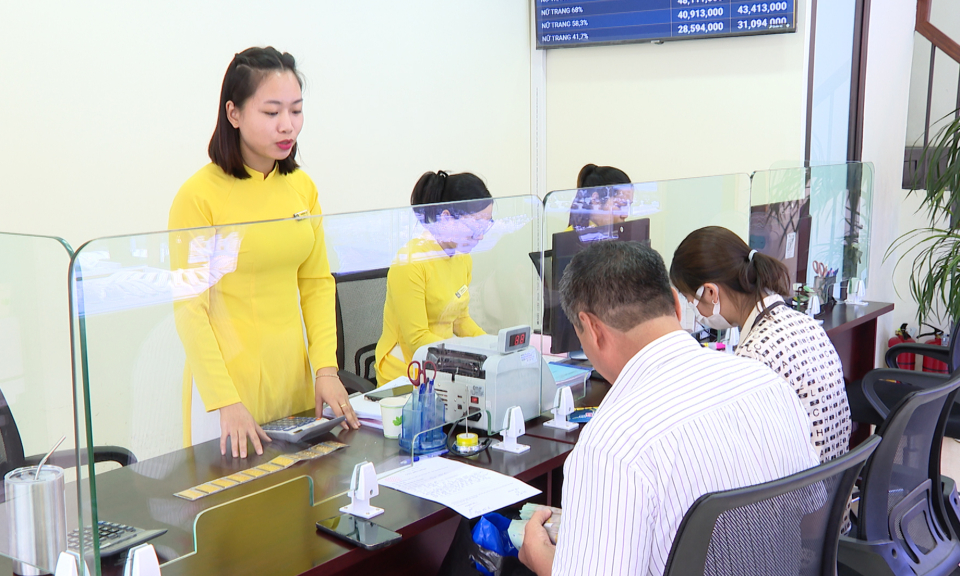 Quảng Ninh: Ngày đầu mở bán vàng miếng SJC của Ngân hàng Nhà nước 