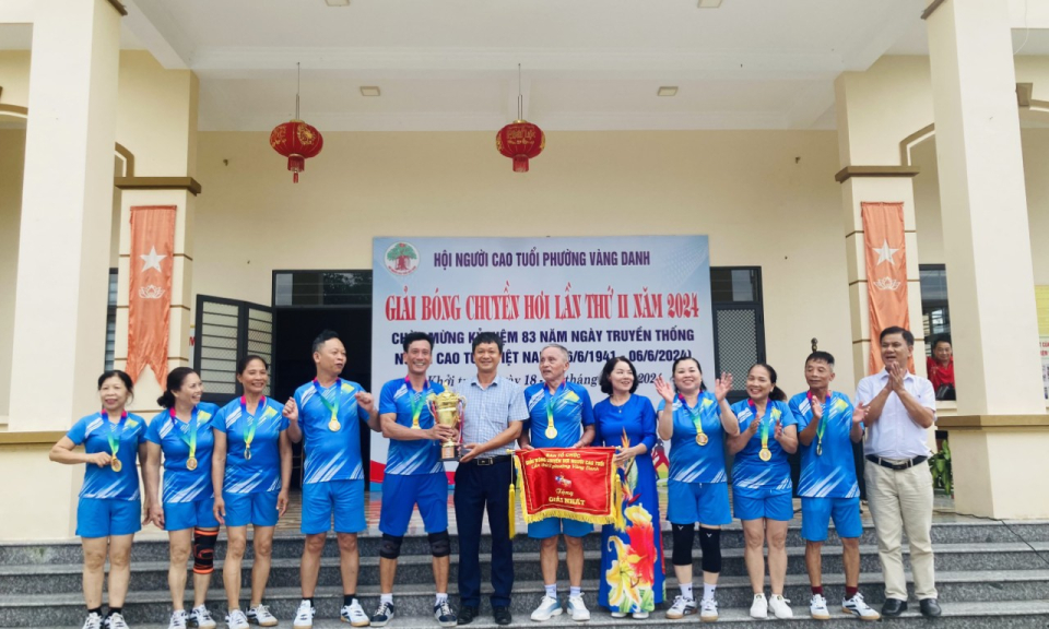 Phát huy vai trò “Tuổi cao - Gương sáng”