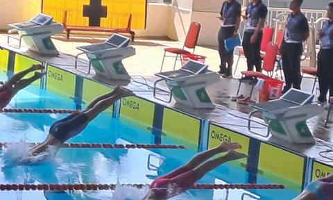 Thuấn sets new record at ASEAN Schools Games