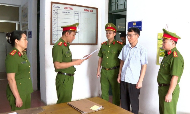Phó giám đốc sở Tài nguyên và Môi trường Bắc Kạn bị bắt
