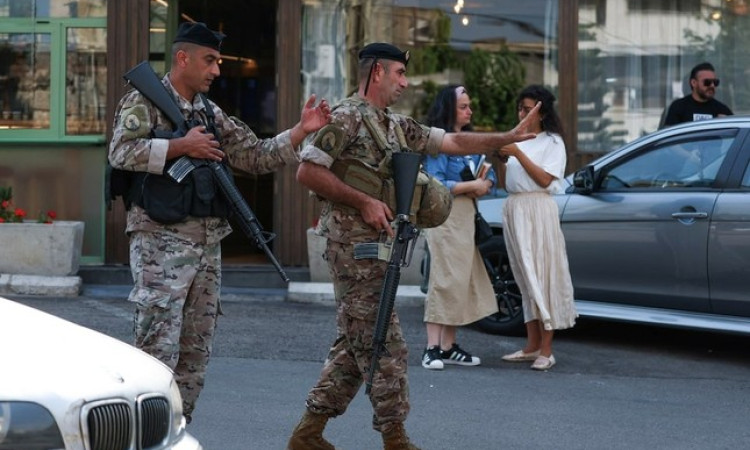 Nổ súng vào Đại sứ quán Mỹ ở Li-băng