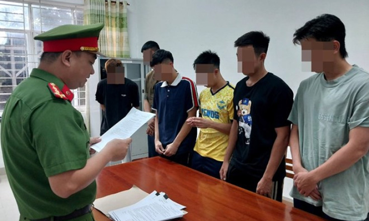 Bắt giữ 6 cầu thủ đội bóng Bà Rịa - Vũng Tàu vì có hành vi đánh bạc
