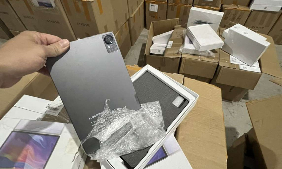 Phát hiện kho iPhone chưa rõ nguồn gốc được bán trên sàn thương mại điện tử