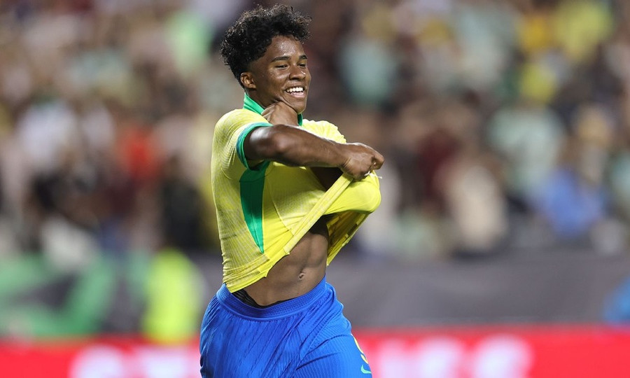 Thần đồng Endrick giúp Brazil thắng kịch tính