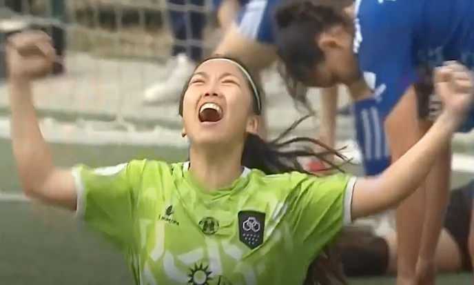 Huỳnh Như giúp Lank FC trụ hạng