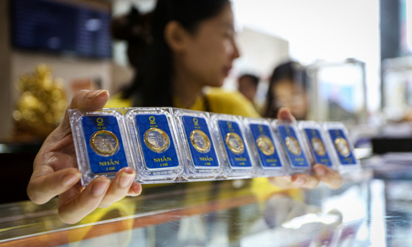 Giá vàng nhẫn lao dốc