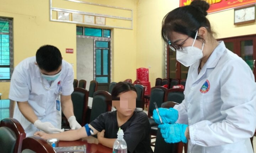 Hai bà cháu đau đầu, nôn rồi tử vong, 4 người trong nhà cùng triệu chứng