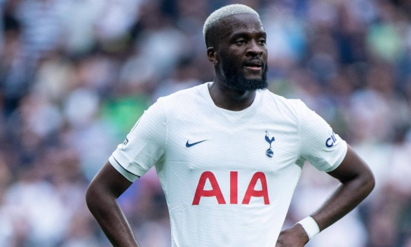 Tottenham chia tay Ndombele