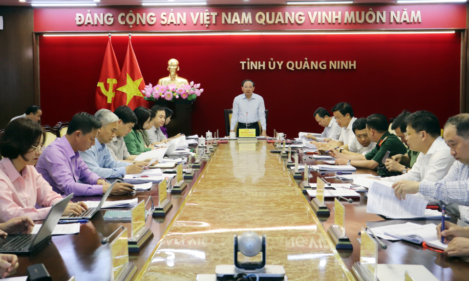 Vượt khó khăn, Quảng Ninh giữ vững đà tăng trưởng mạnh mẽ, bền vững 