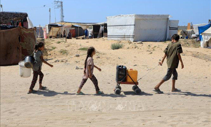 Xung đột Hamas - Israel: Hơn 600.000 trẻ tại Dải Gaza thất học