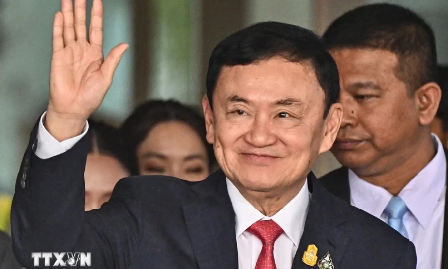 Thái lan: Cựu Thủ tướng Thaksin được tại ngoại sau khi nộp tiền bảo lãnh