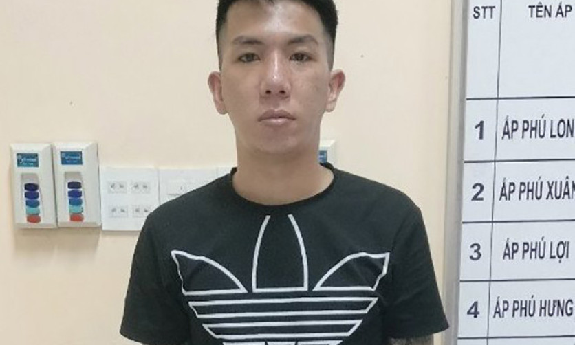 Nhóm người bắt giữ nam thanh niên đưa lên ô tô để đòi nợ